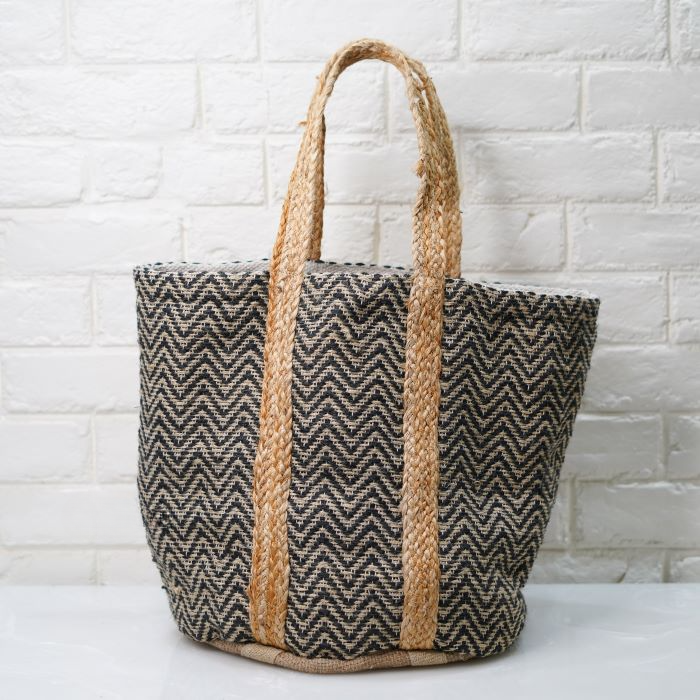 Jute Beach Bag.