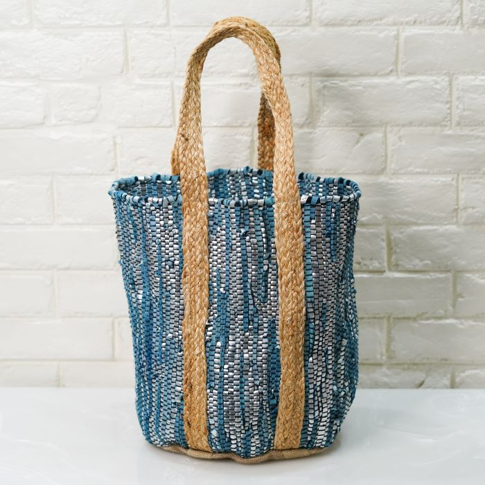 Luxury With Our Stunning Jute & Cotton Handbag In a Beautiful Multicolor Design.