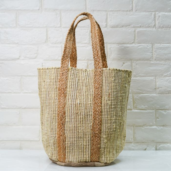 Versatile Jute Hand Bag.